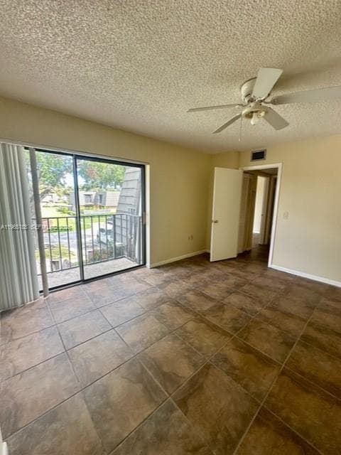 2610 26th way photo 17