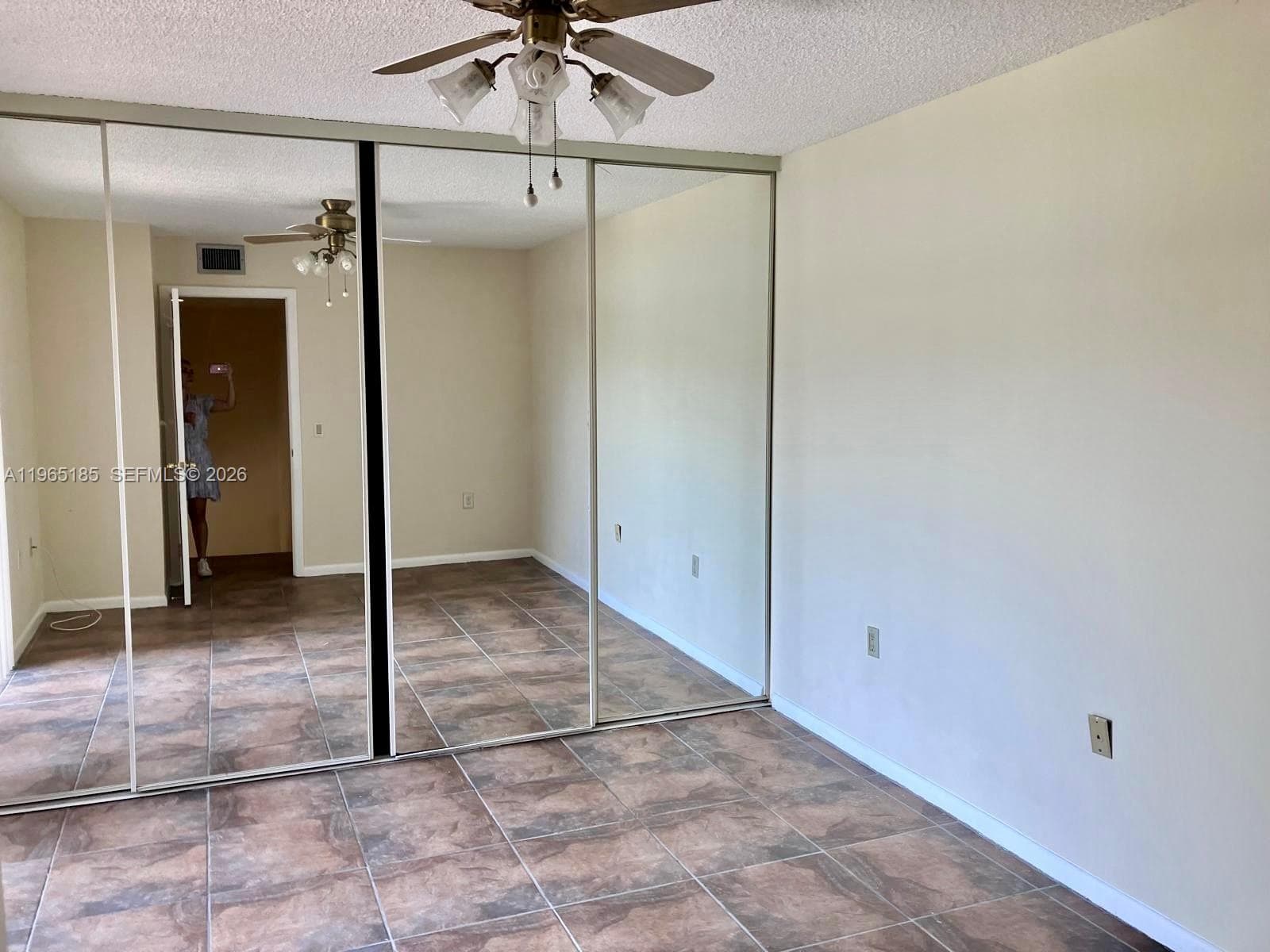 2610 26th way photo 16