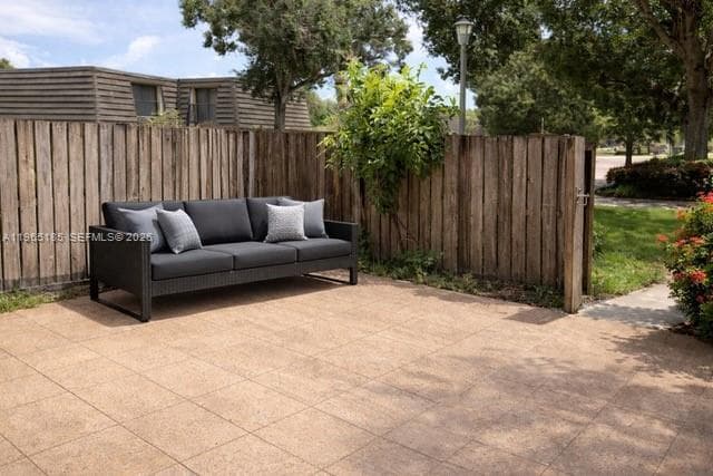 2610 26th way photo 20