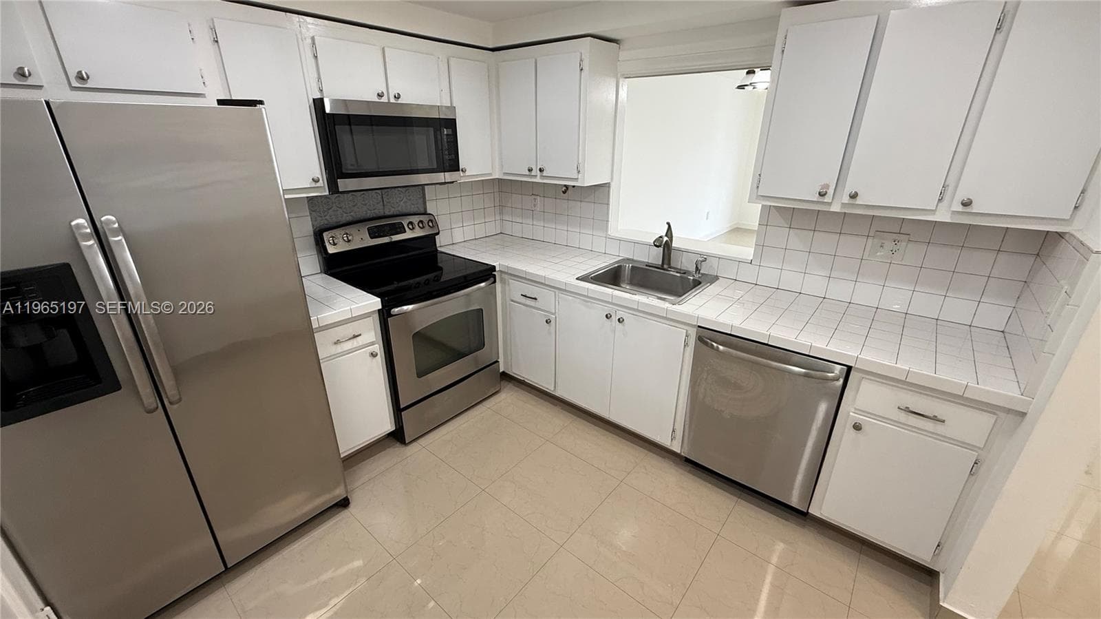 Eden Isles Condo Part 3 · #201 in North Miami Beach - Photo 8