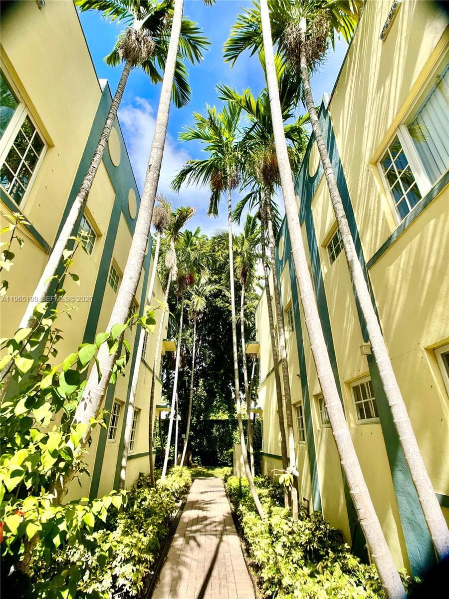 EUCLID 600 CONDO · #3B in Miami Beach - Photo 2
