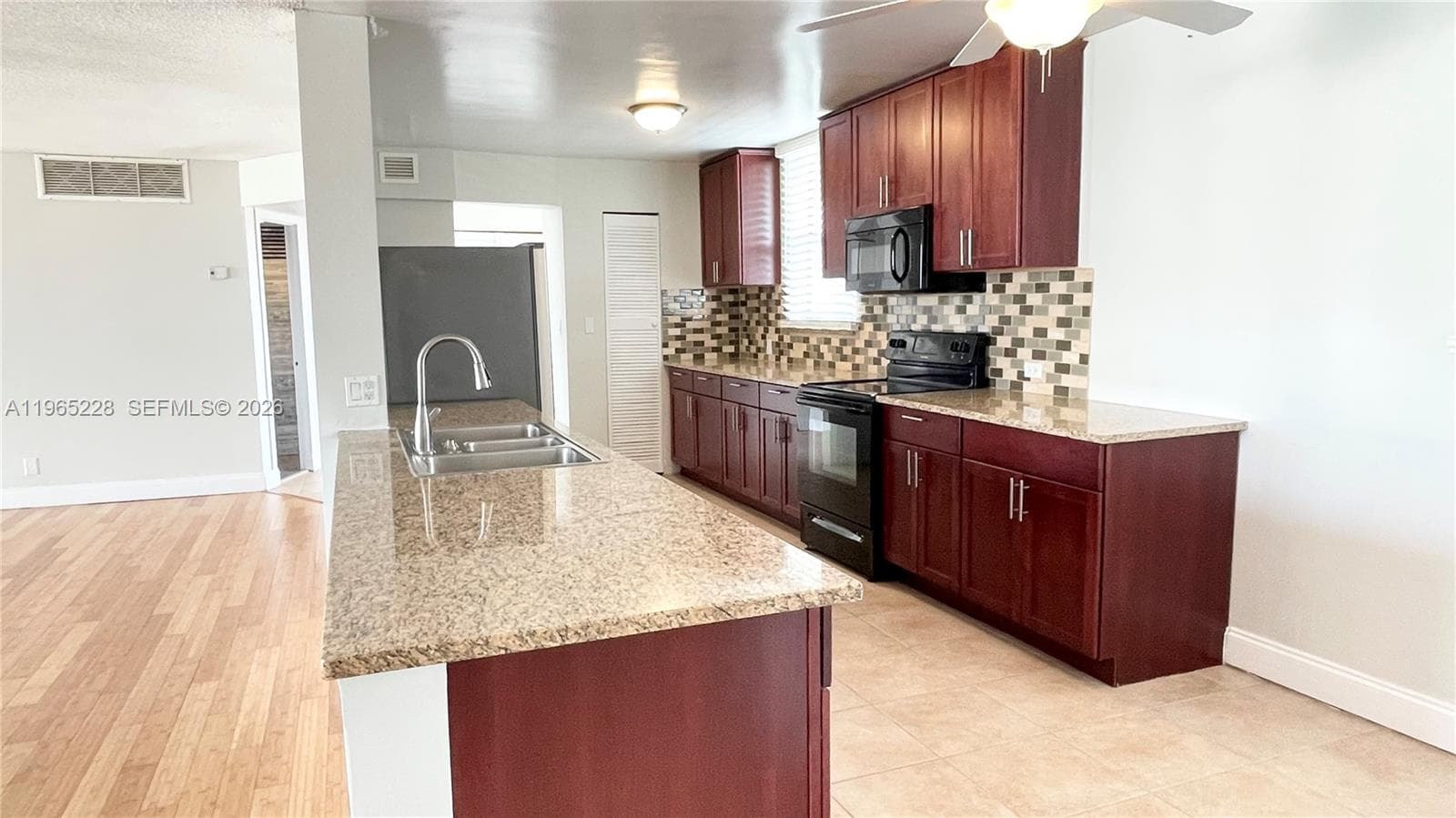 CORAL ISLE EAST CONDO · #602 in North Miami Beach - Photo 5