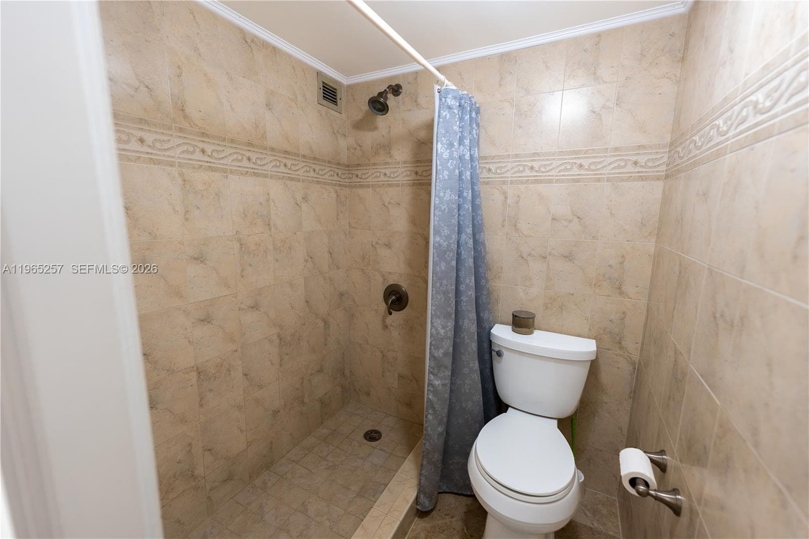 PLAZA OF AMERICAS CONDO P · #906 in Sunny Isles Beach - Photo 27