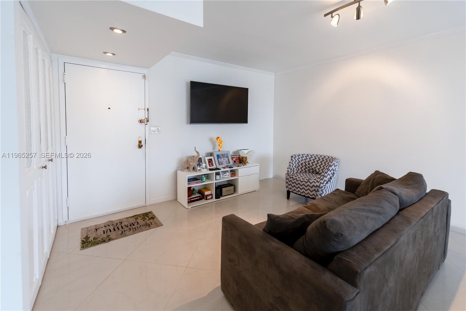 PLAZA OF AMERICAS CONDO P · #906 in Sunny Isles Beach - Photo 24