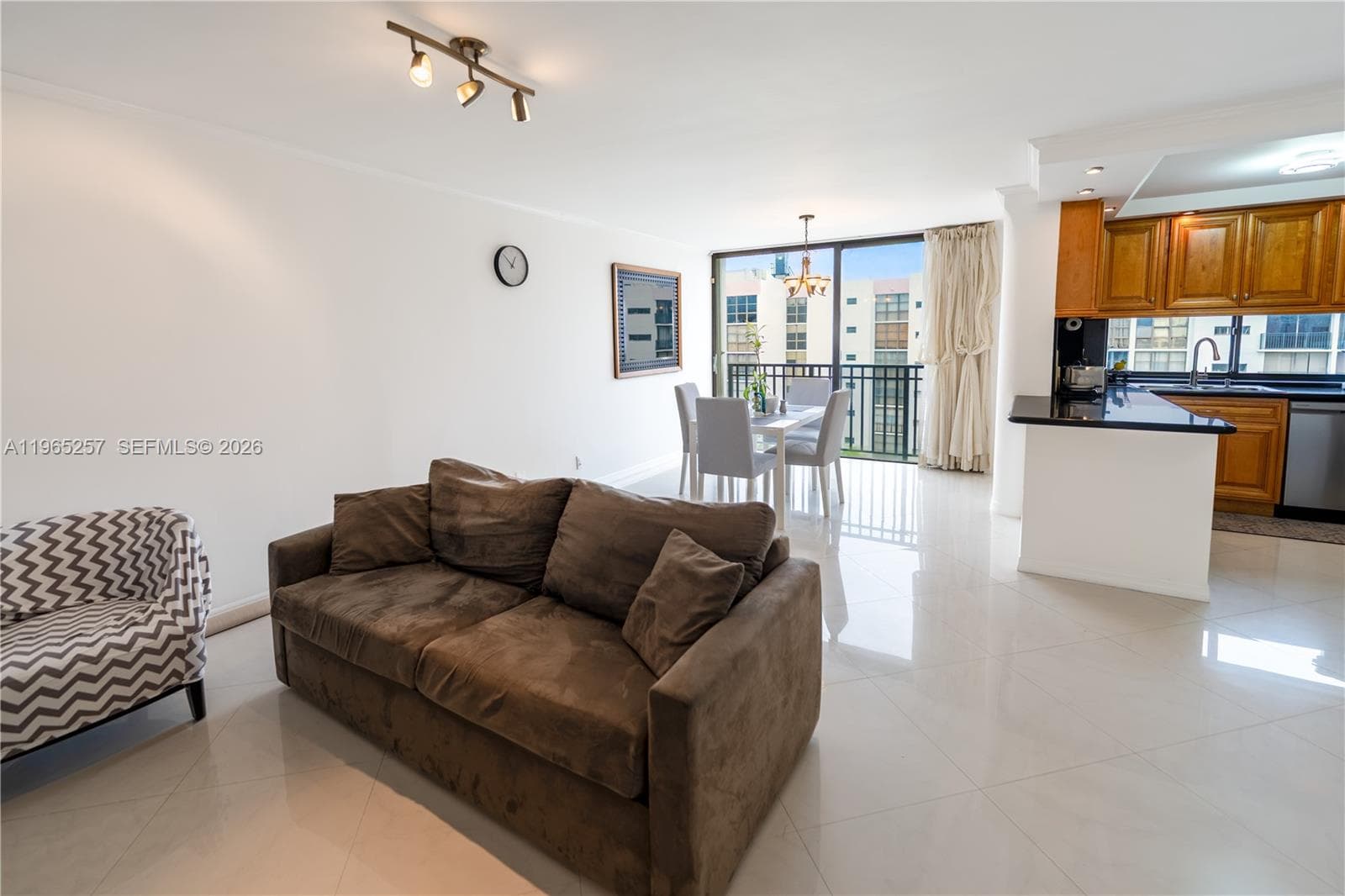 PLAZA OF AMERICAS CONDO P · #906 in Sunny Isles Beach - Photo 8
