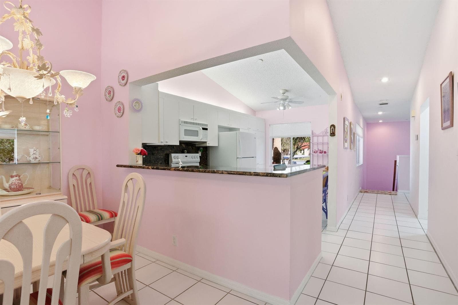 Breakfast Bar
