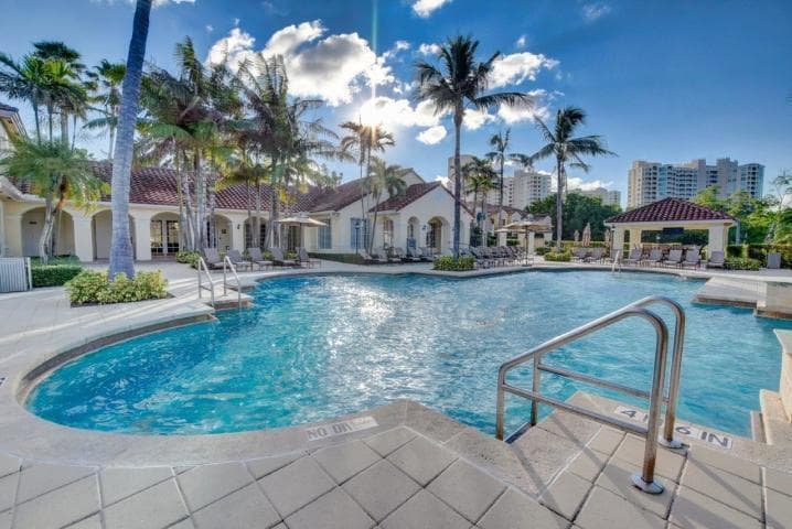 pool