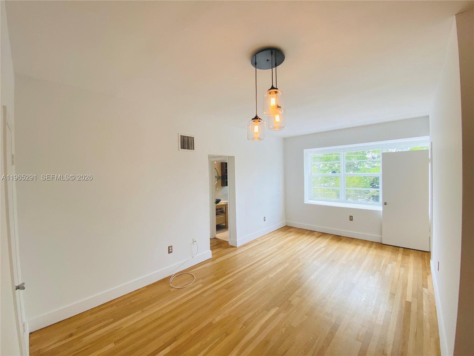 BAY DRIVE CONDO · #11 in Miami Beach - Photo 3