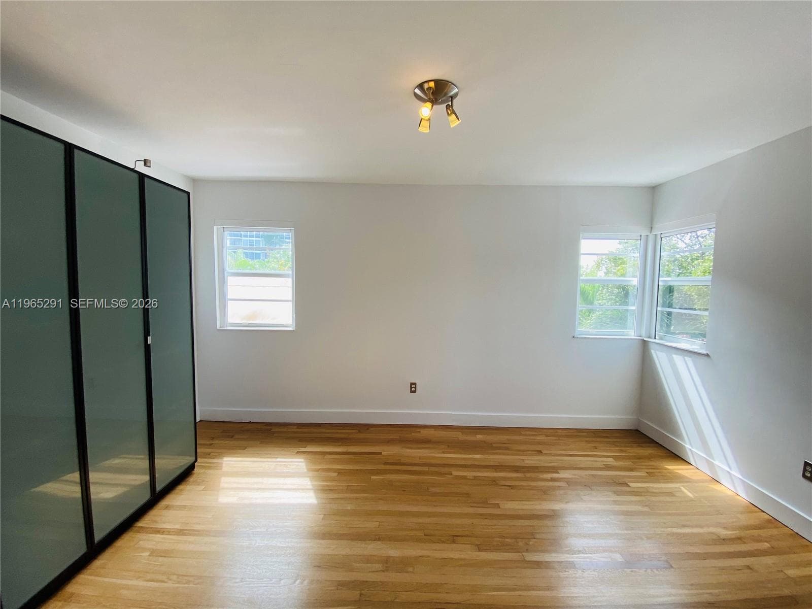 BAY DRIVE CONDO · #11 in Miami Beach - Photo 15