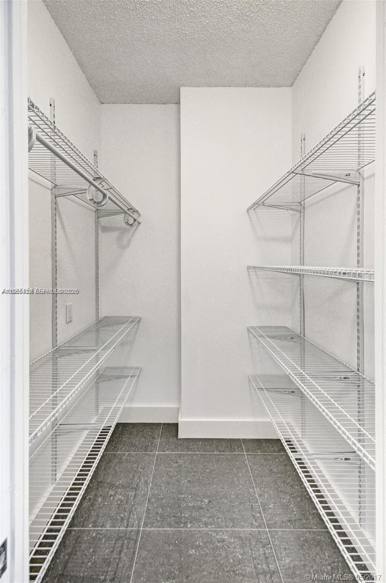 ADMIRALS PORT CONDO WEST · #2208W in Aventura - Photo 31
