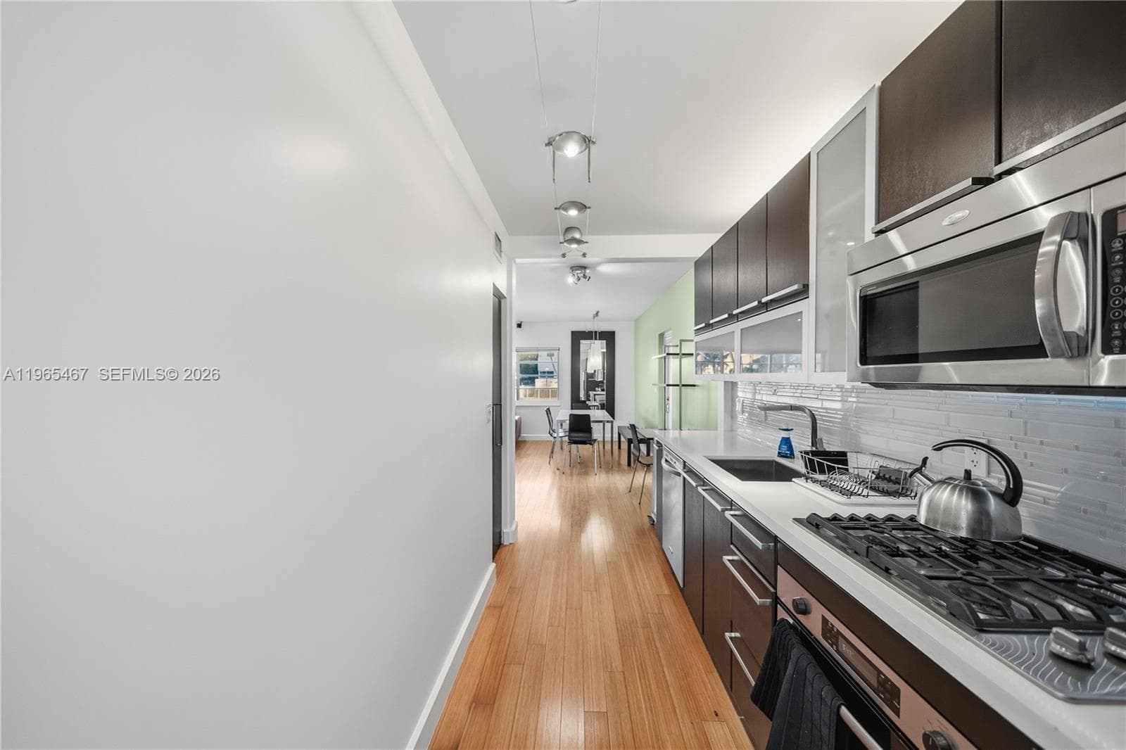 Island Point South Condo · #21 in Miami Beach - Photo 2