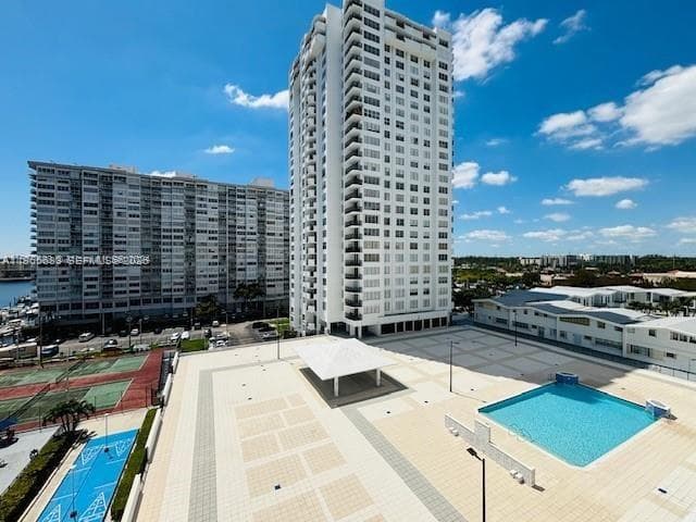 Commodore Plaza · #810 in Aventura - Photo 6