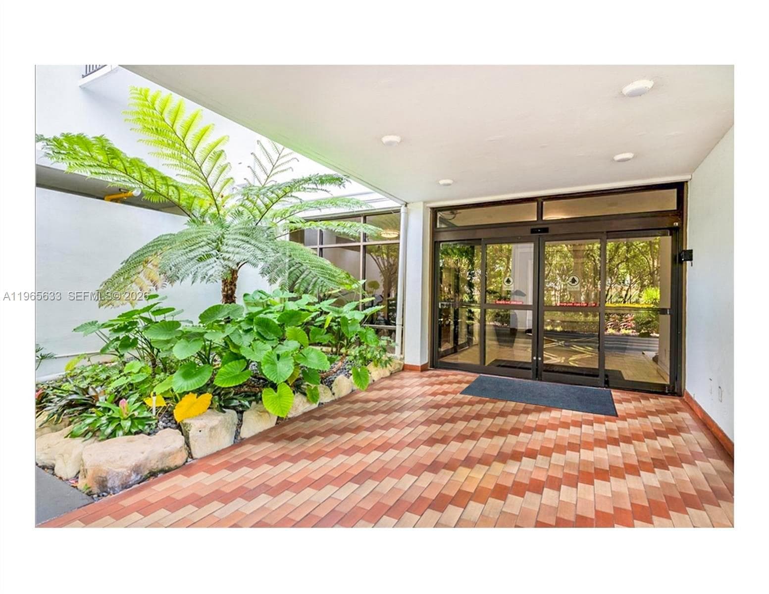 Commodore Plaza · #810 in Aventura - Photo 11