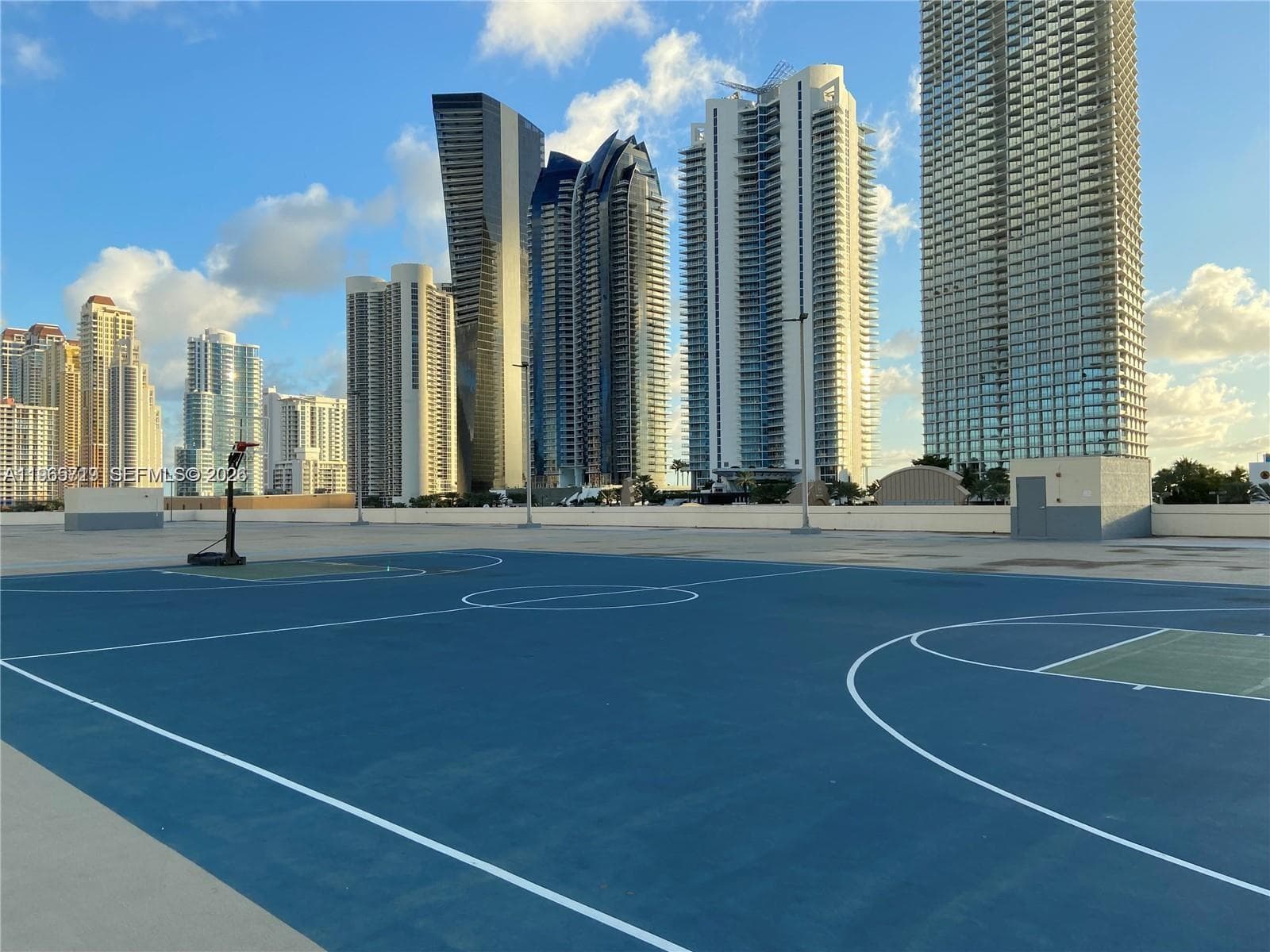 PLAZA OF AMERICAS CONDO P · #627 in Sunny Isles Beach - Photo 22