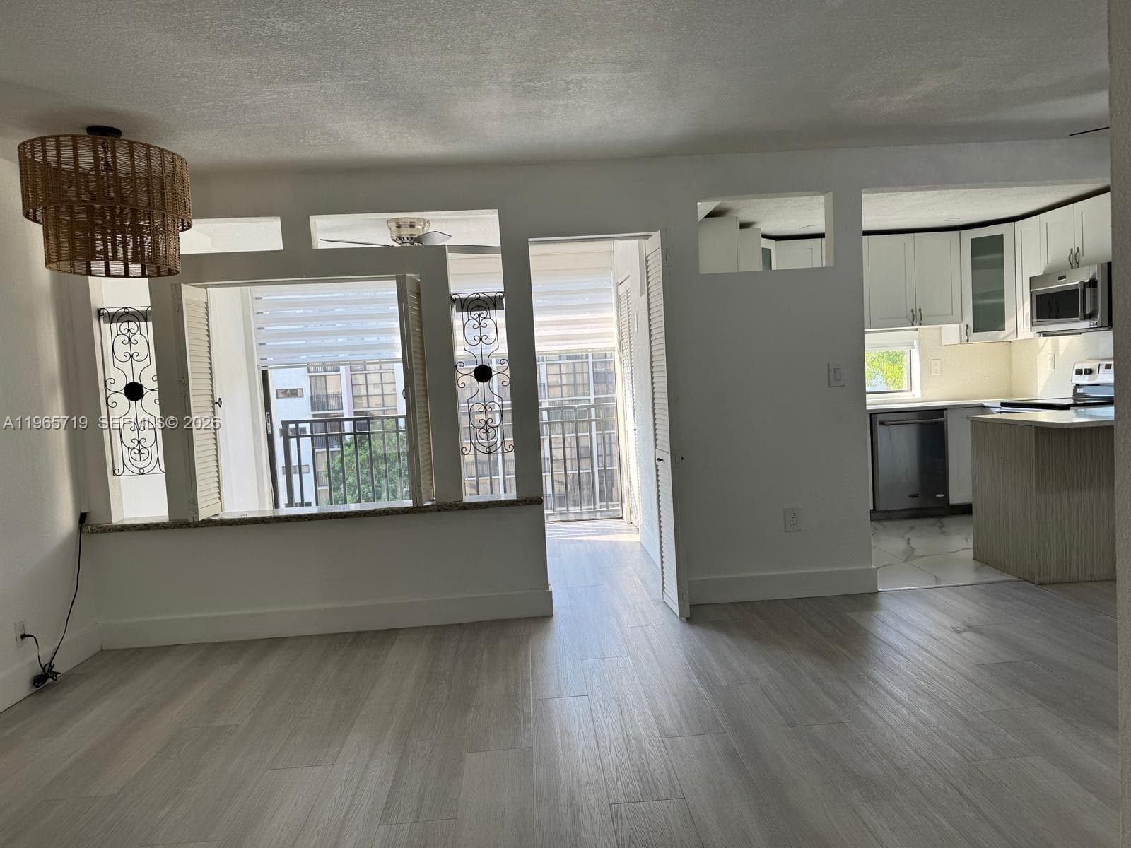 PLAZA OF AMERICAS CONDO P · #627 in Sunny Isles Beach - Photo 4