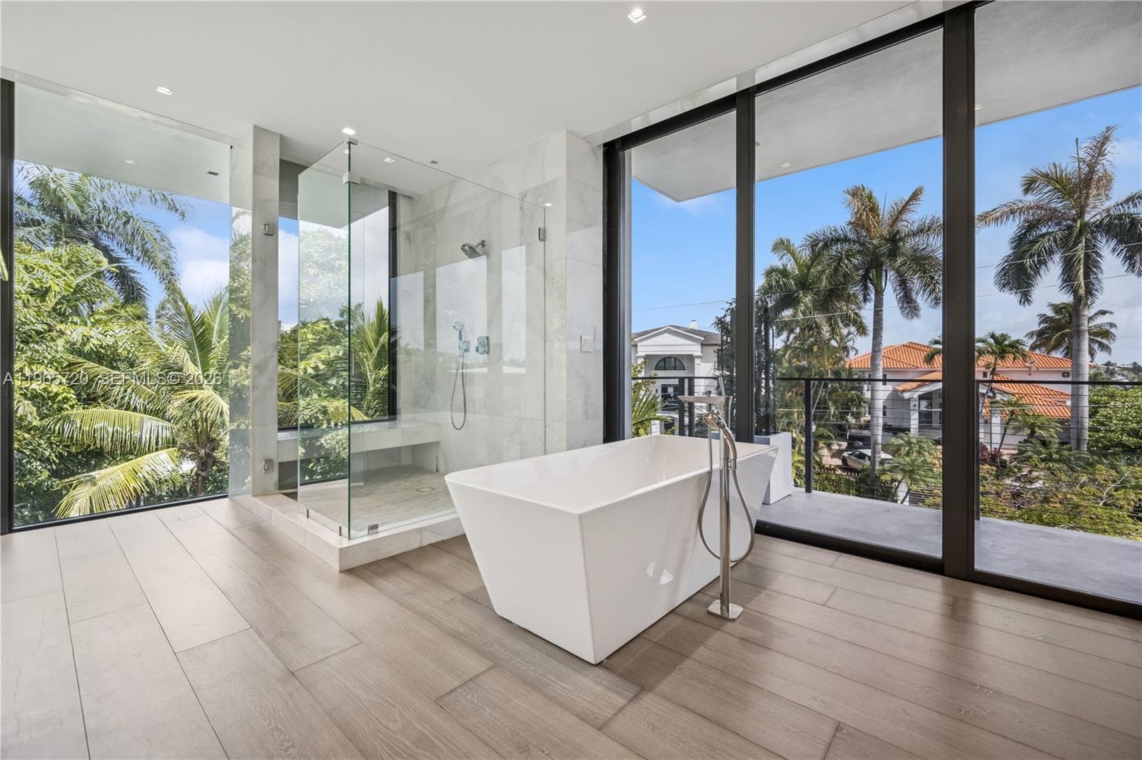 420 N Hibiscus Dr photo 12