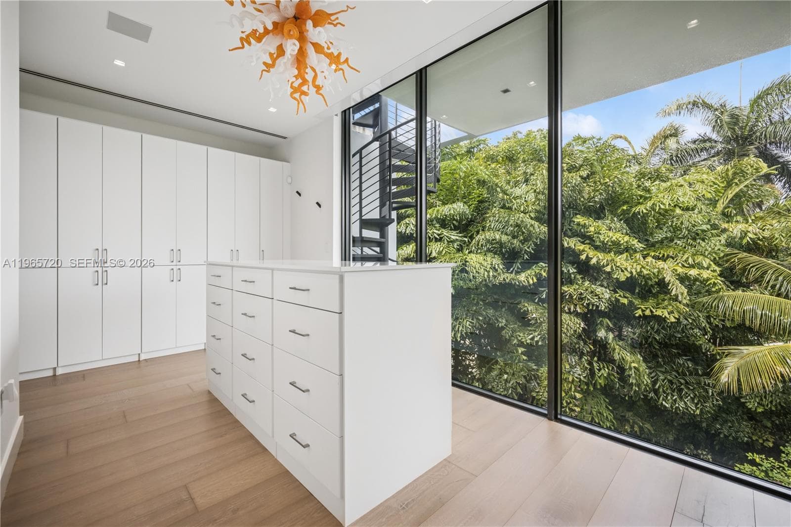 420 N Hibiscus Dr photo 14