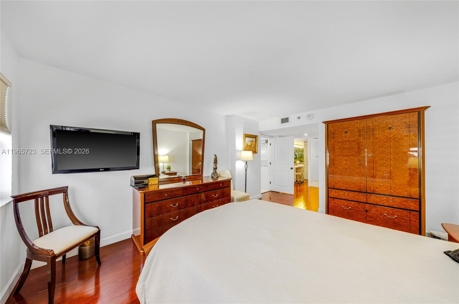 SUMMIT CONDO · #1903S in Hollywood - Photo 19