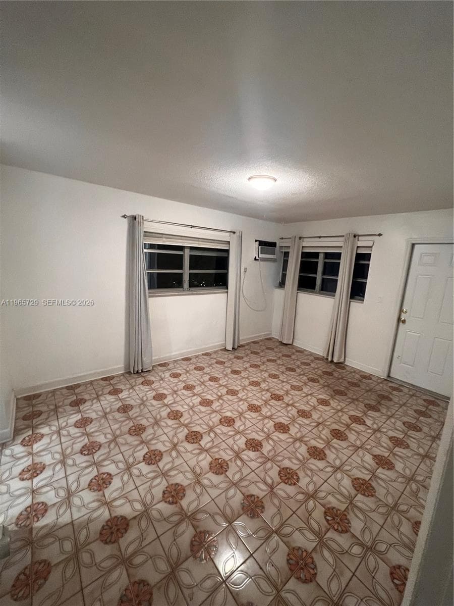 PENN-TWELVE CONDO · #9 in Miami Beach - Photo 7