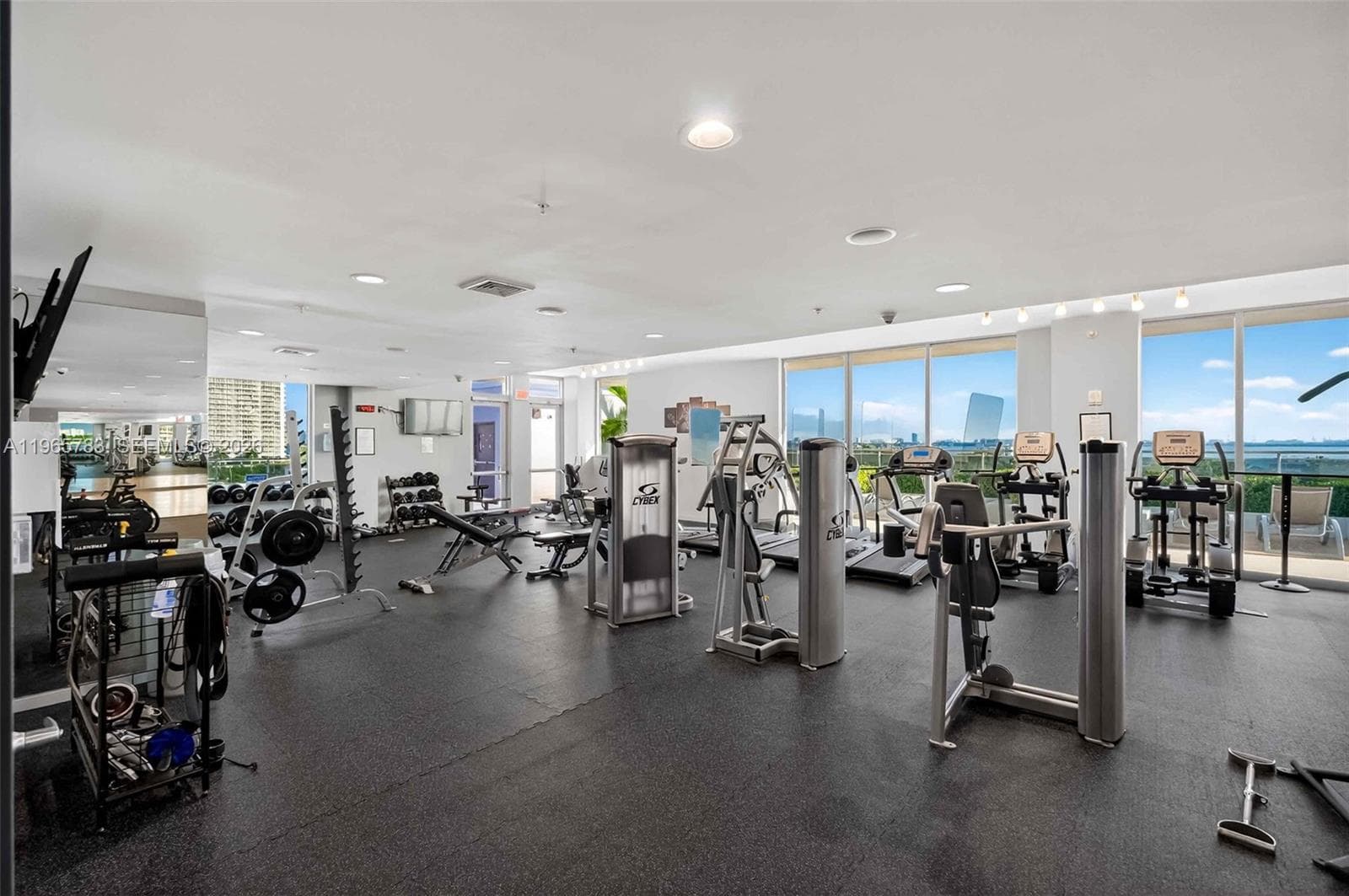 THE LEXI CONDO · #1008 in North Bay Village - Photo 28
