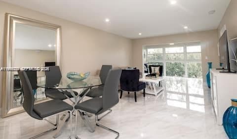GARDENS BY THE SEA CONDO · #323 in Lauderdale By The Sea - Photo 14