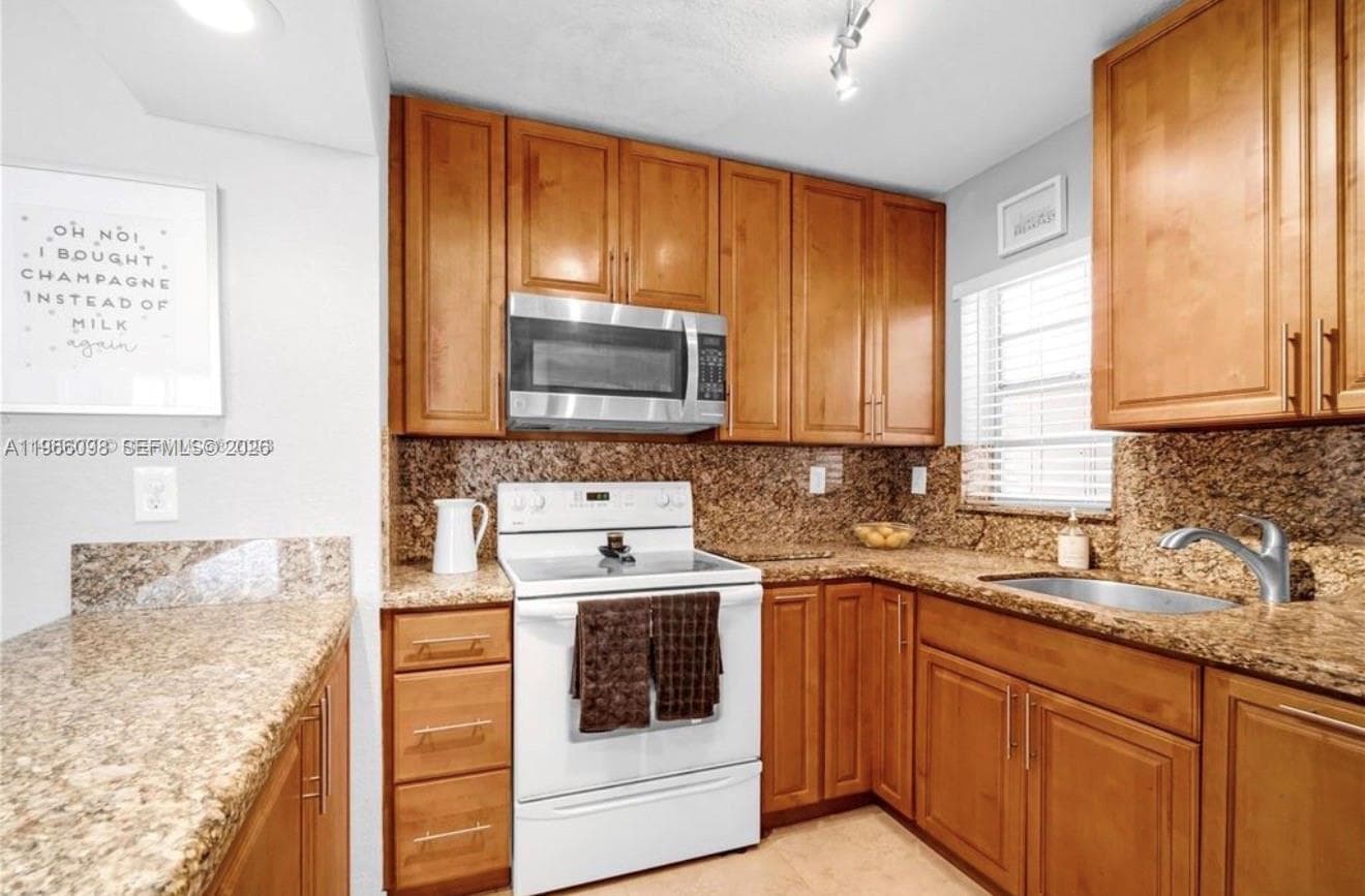 PINEBARK CONDO NO 1 · #303 in Miami - Photo 6