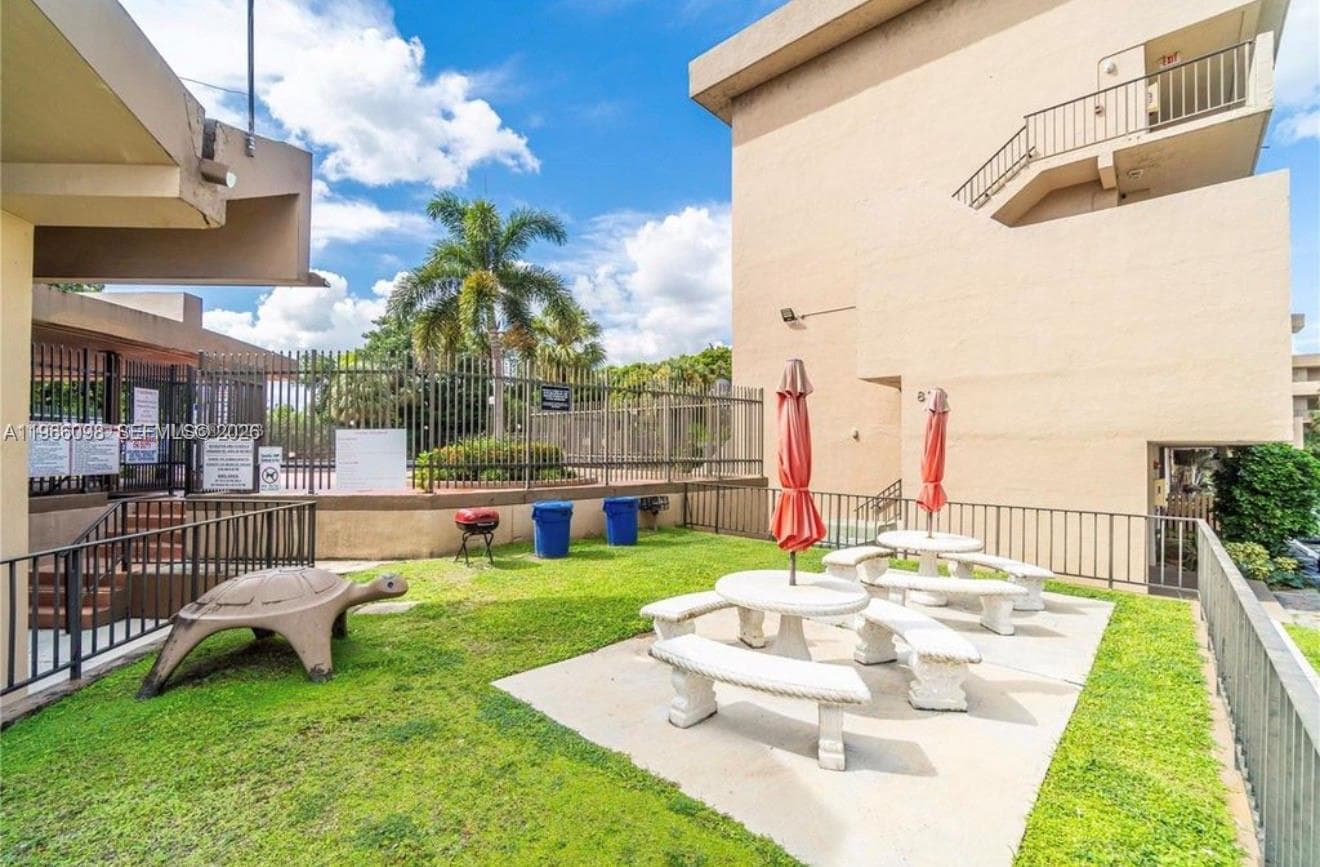 PINEBARK CONDO NO 1 · #303 in Miami - Photo 25