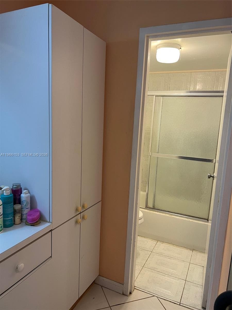 Four Winds Condo · #302 in Surfside - Photo 16