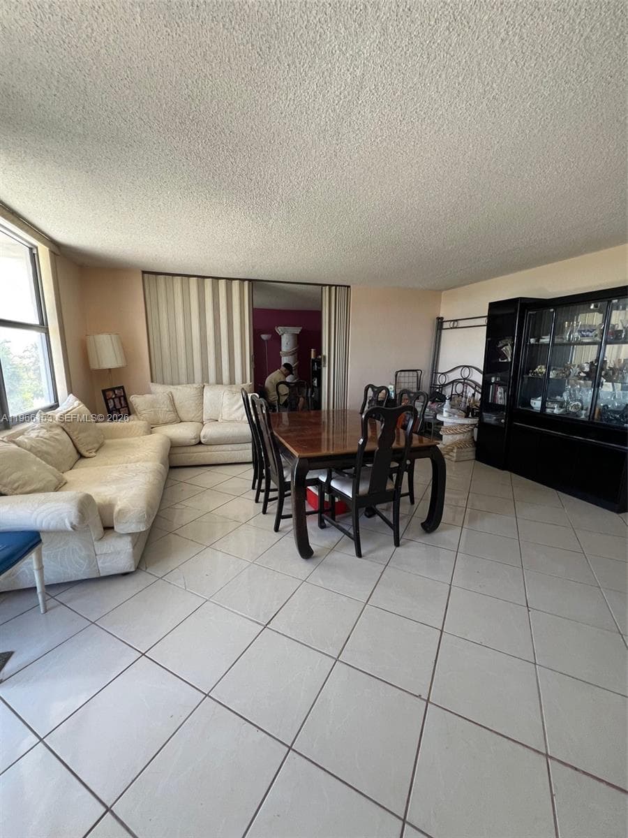 Four Winds Condo · #302 in Surfside - Photo 10