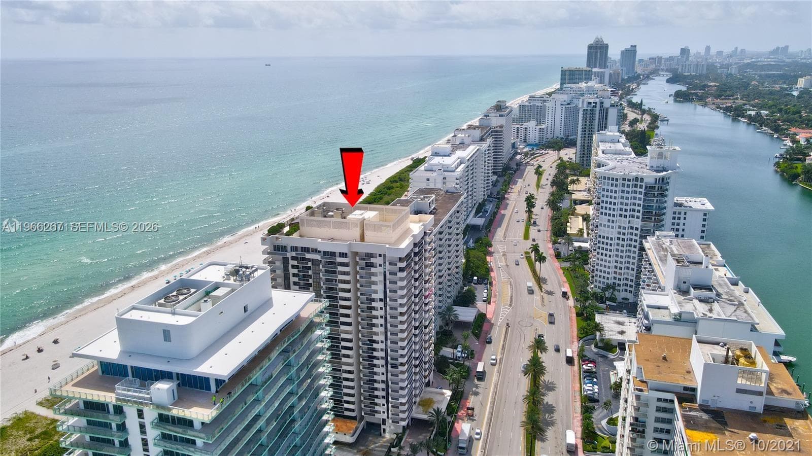 LEXCELLENCE CONDOMINIUM · #1003 in Miami Beach - Photo 2