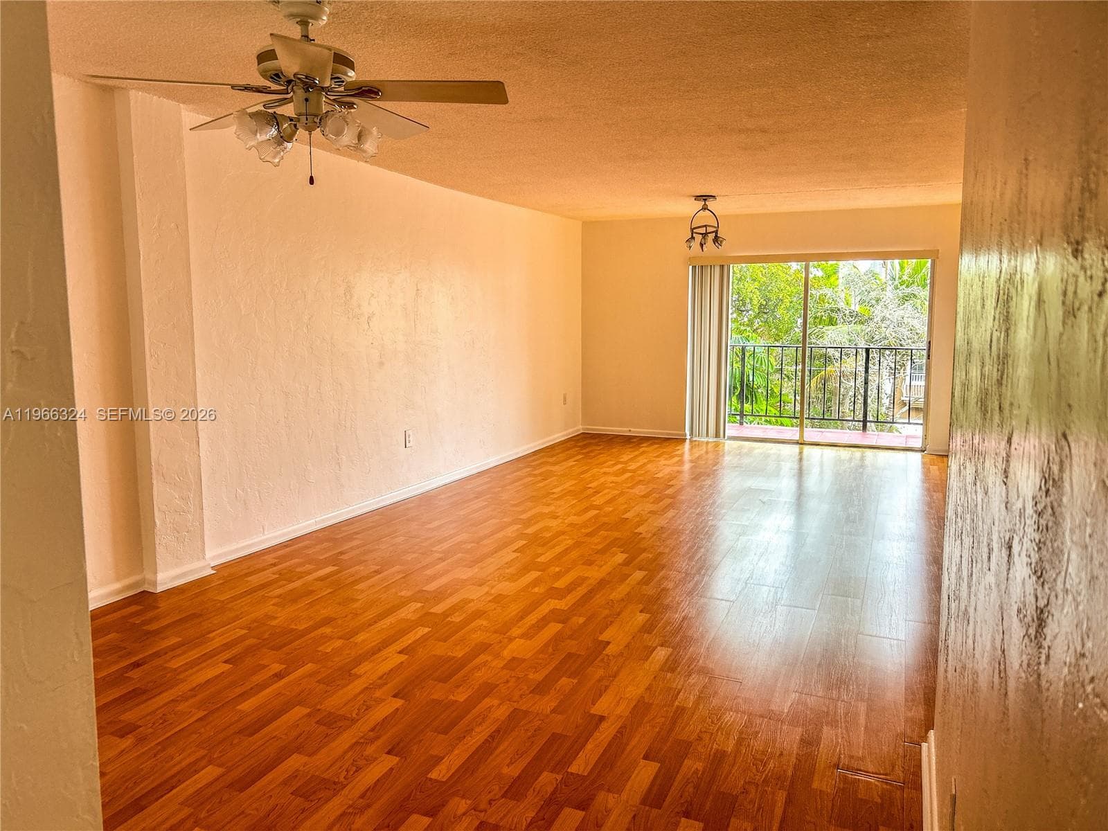 WATERWAY ISLES CONDO · #311 in North Miami Beach - Photo 3