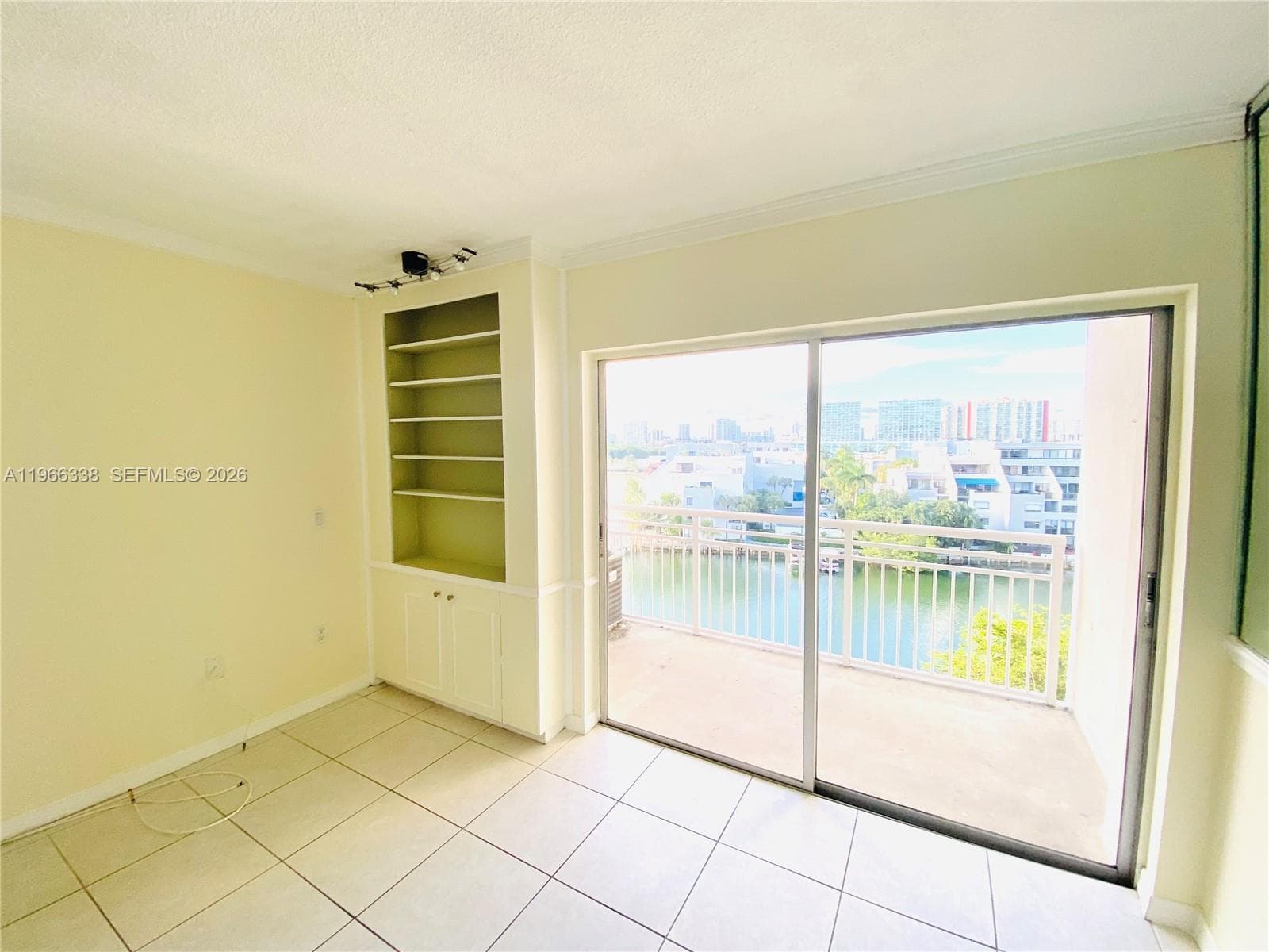 COASTAL TOWERS CONDO · #718 in Sunny Isles Beach - Photo 6