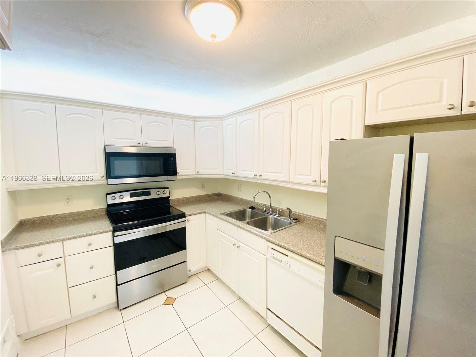 COASTAL TOWERS CONDO · #718 in Sunny Isles Beach - Photo 3