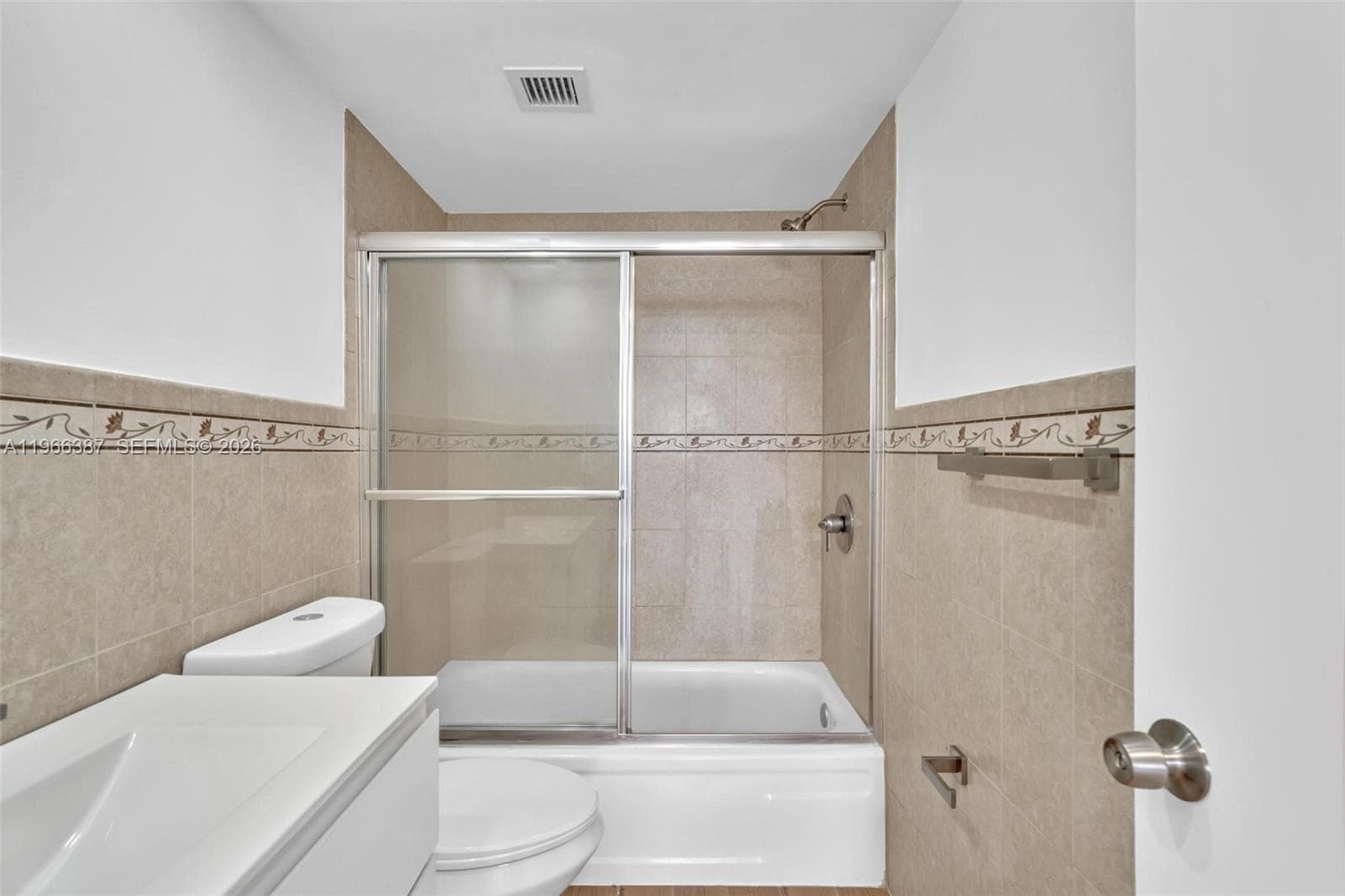 ADMIRALS PORT CONDO · #1703W in Aventura - Photo 27