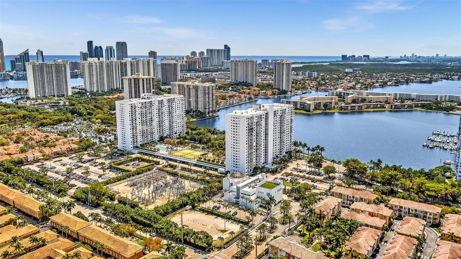 ADMIRALS PORT CONDO · #1703W in Aventura - Photo 44