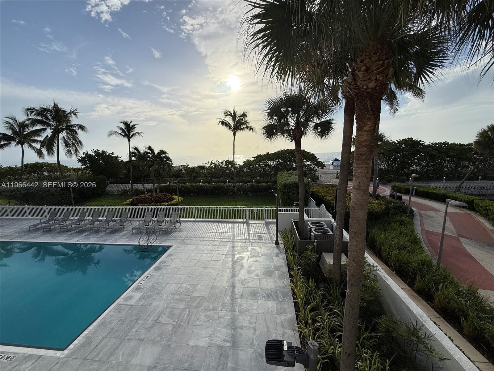 VENDOME PLACE CONDO · #208 in Miami Beach - Photo 24