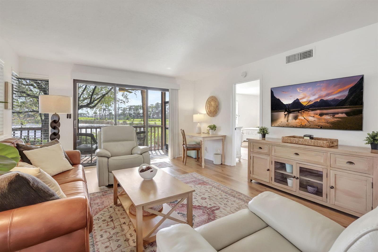 13-web-or-mls-5P1A5601