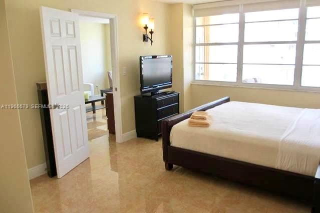 DEL PRADO MARINA · #1601 in Aventura - Photo 2