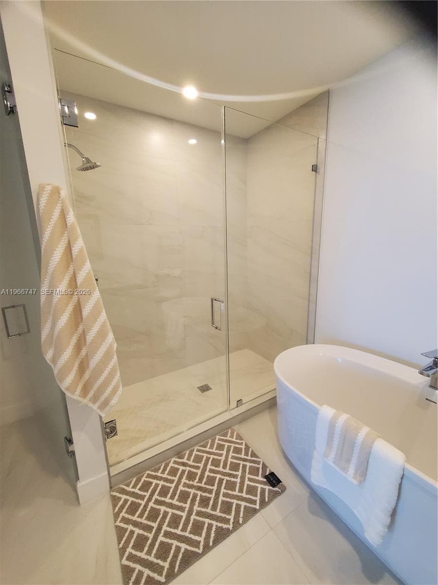 Aurora · #1402 in Sunny Isles Beach - Photo 26