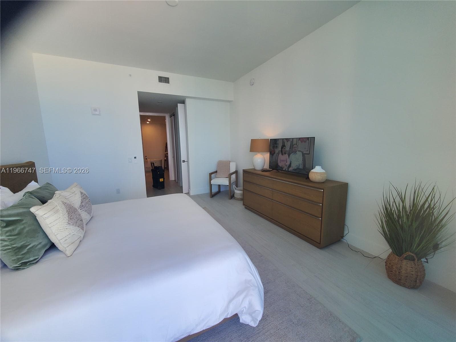 Aurora · #1402 in Sunny Isles Beach - Photo 24