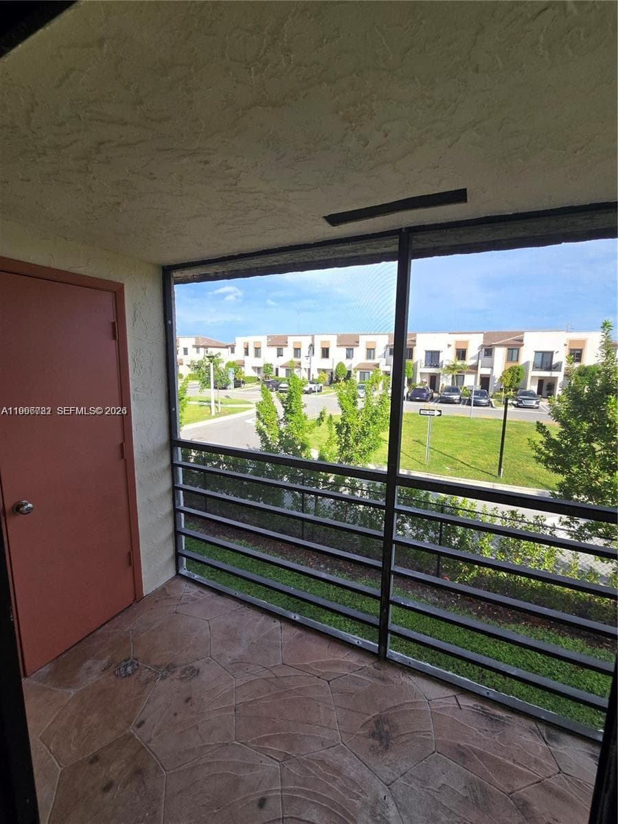MONTEREY CONDO FOUR · #204-27 in Miami - Photo 12