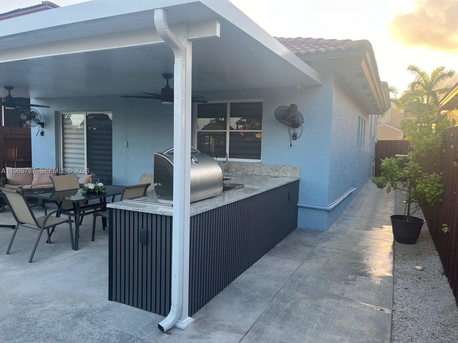 2510 NE 41st Ave photo 12