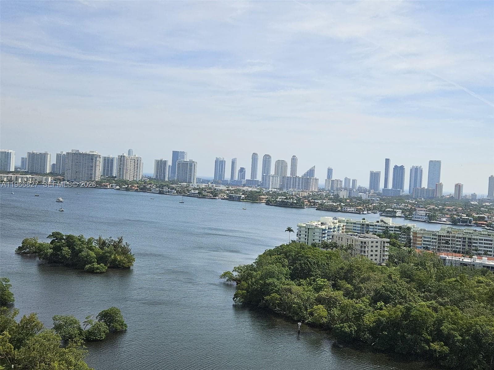 THE HARBOUR NORTH CONDO · #1802 in North Miami Beach - Photo 2