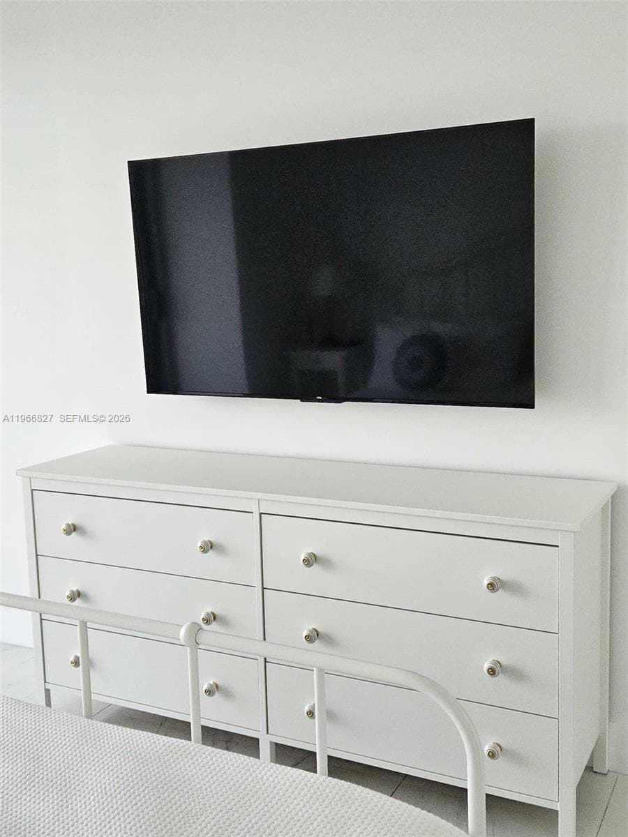 THE HARBOUR NORTH CONDO · #1802 in North Miami Beach - Photo 9