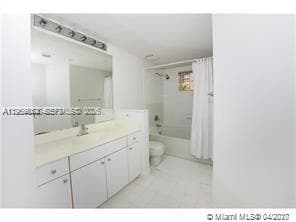 Porto Bellagio · #3601 in Sunny Isles Beach - Photo 24