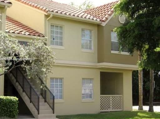 LA HACIENDA CONDO · #H in Hialeah - Photo 2