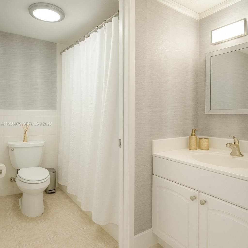 PLAZA OF AMERICAS CONDO · #906 in Sunny Isles Beach - Photo 13