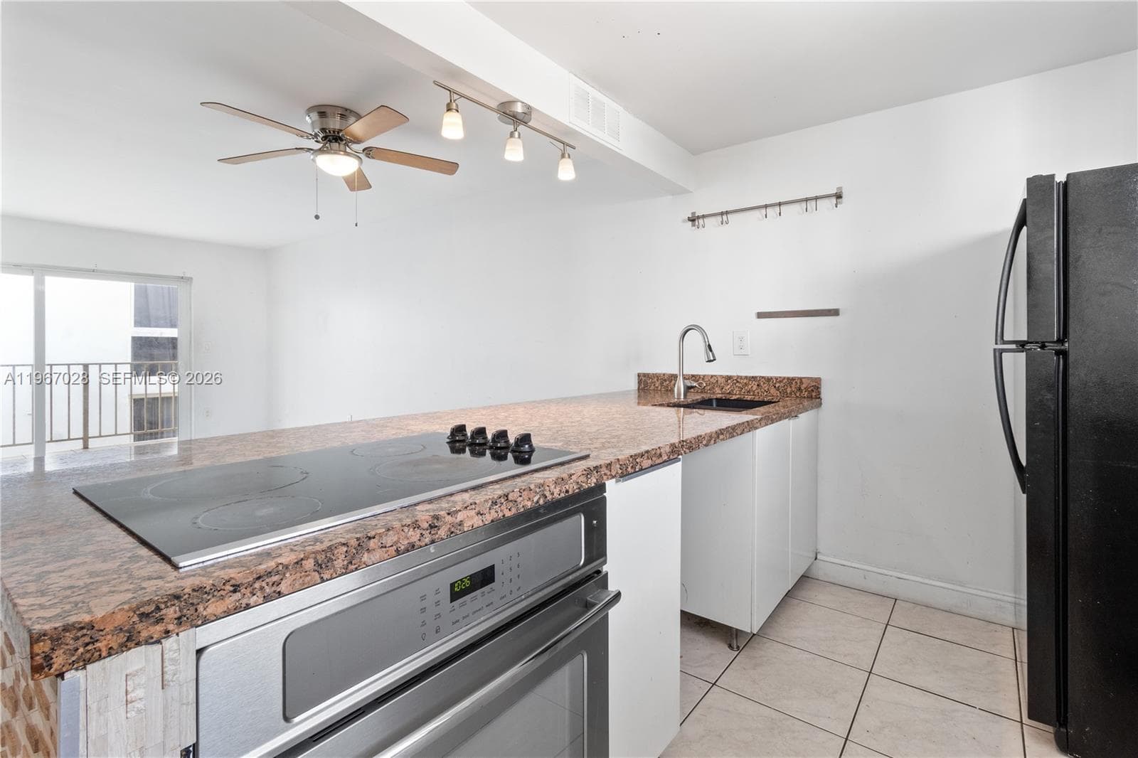1245 WEST AVE CONDO · #502 in Miami Beach - Photo 2