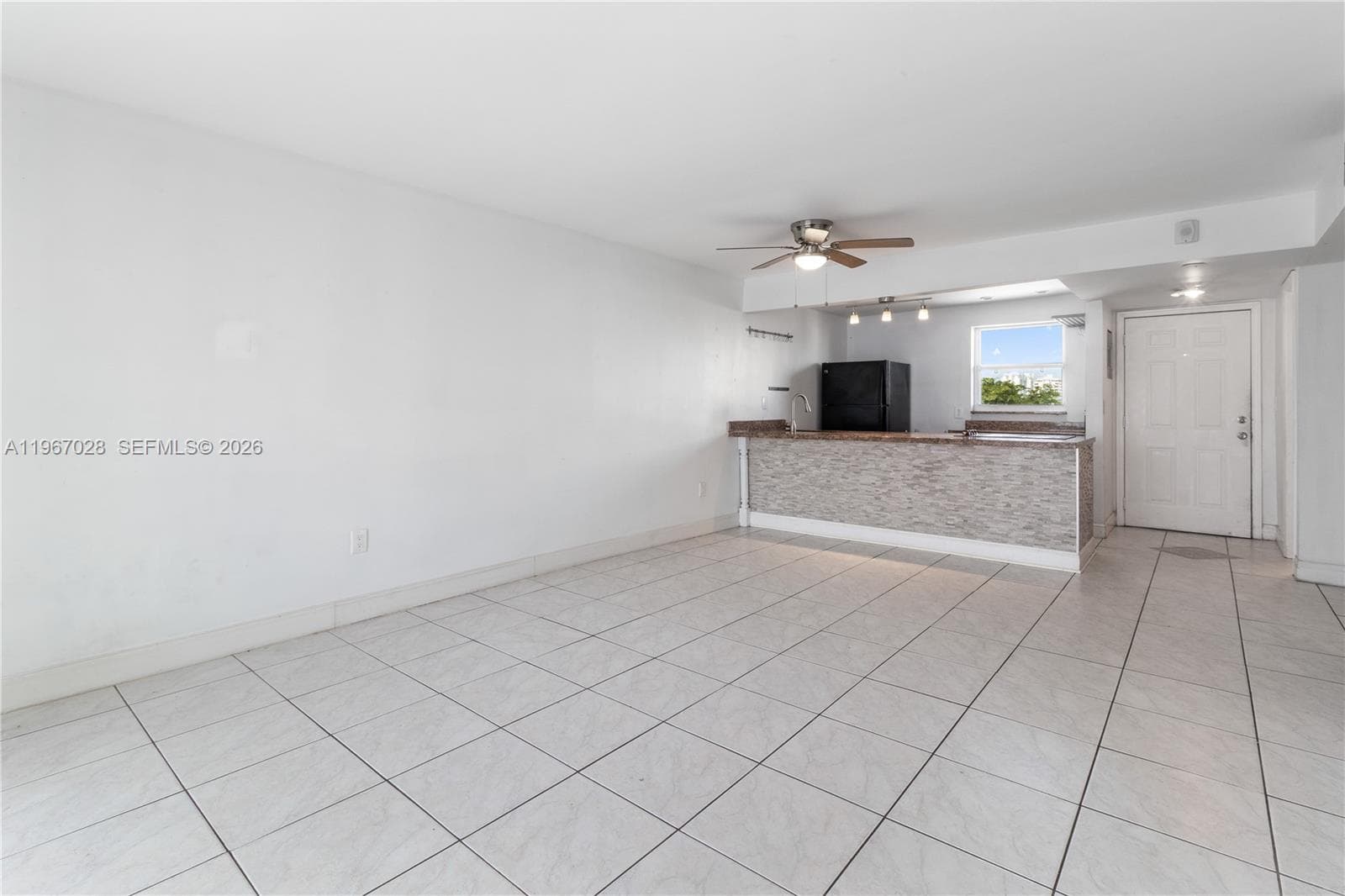 1245 WEST AVE CONDO · #502 in Miami Beach - Photo 4