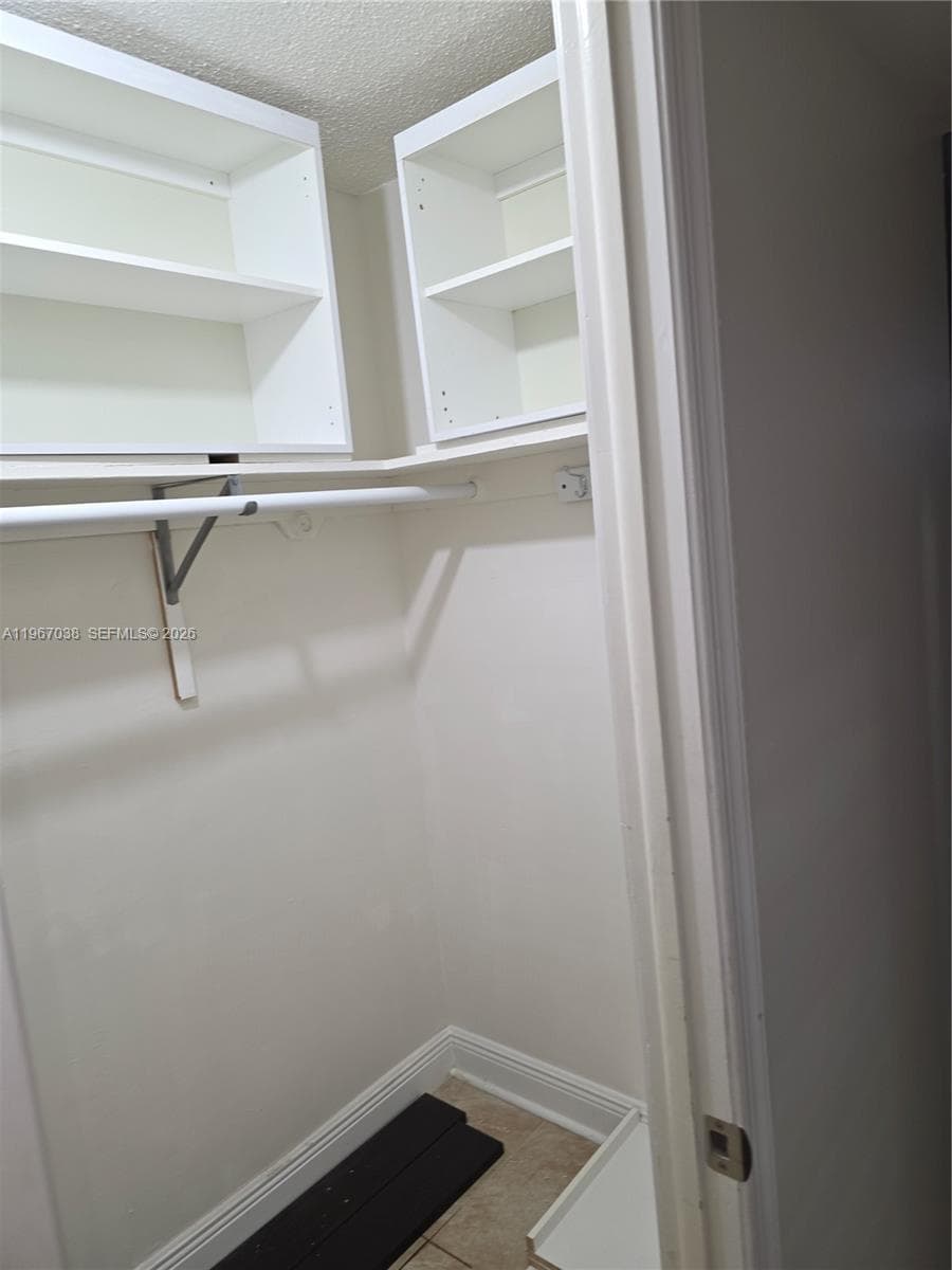 TELSTAR CONDOMINIUM INC · #501 in Hollywood - Photo 17